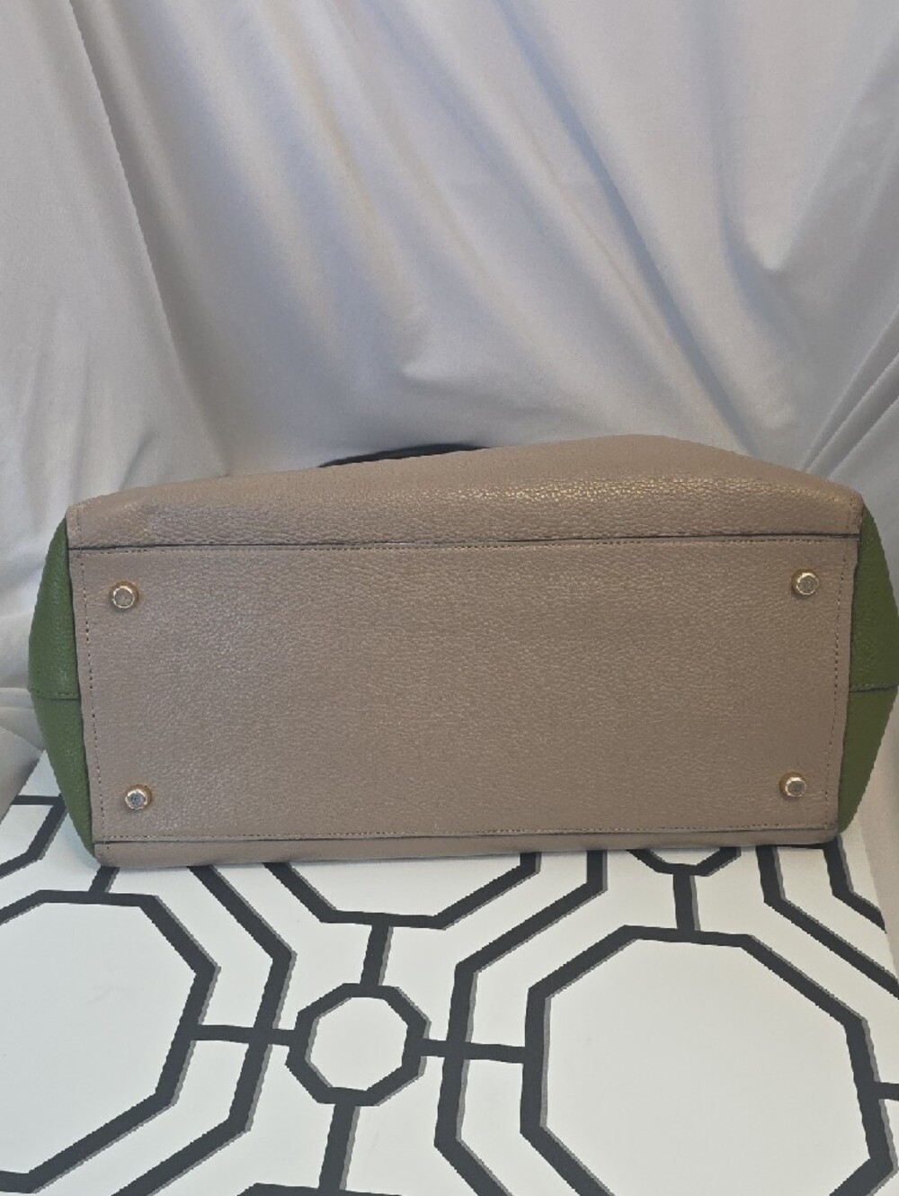 Coach Taupe, Green & Navy with Gold Hardware - Picture 6 of 9